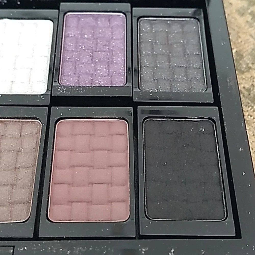 Doucce palette Freematic eyeshadow Smokey eye finish - Picture 4 of 7